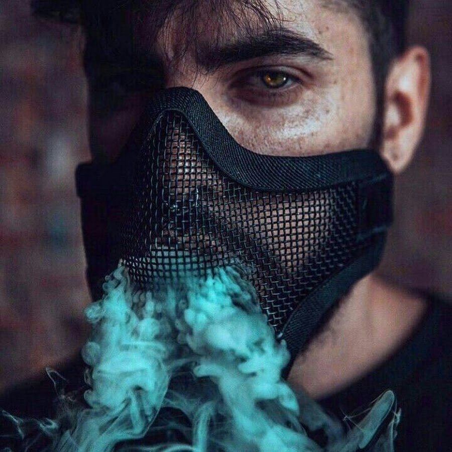 Крутые парни в масках