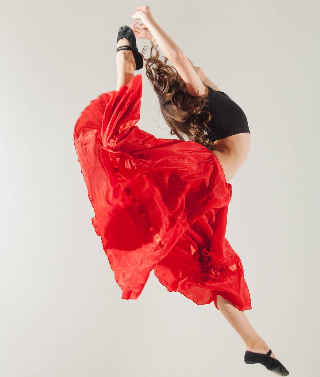 Танцовщица Джелла Агафонова