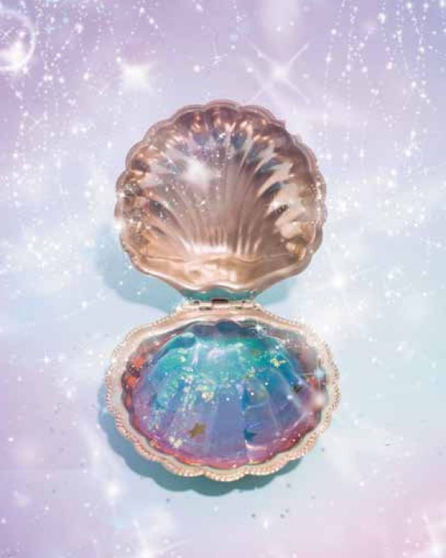 Цветные Жемчужины в раковине