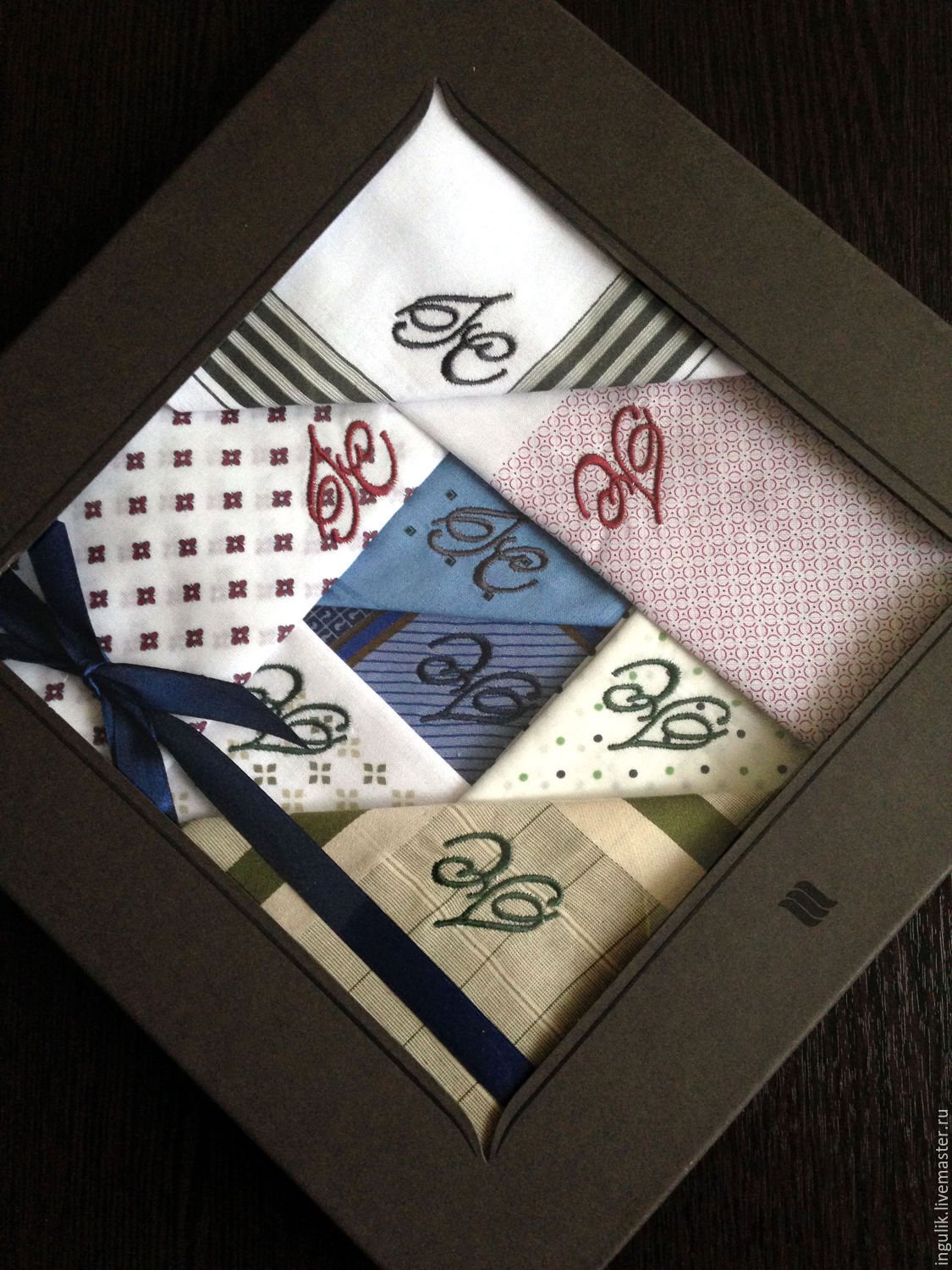 Вышивка гладью салфетки