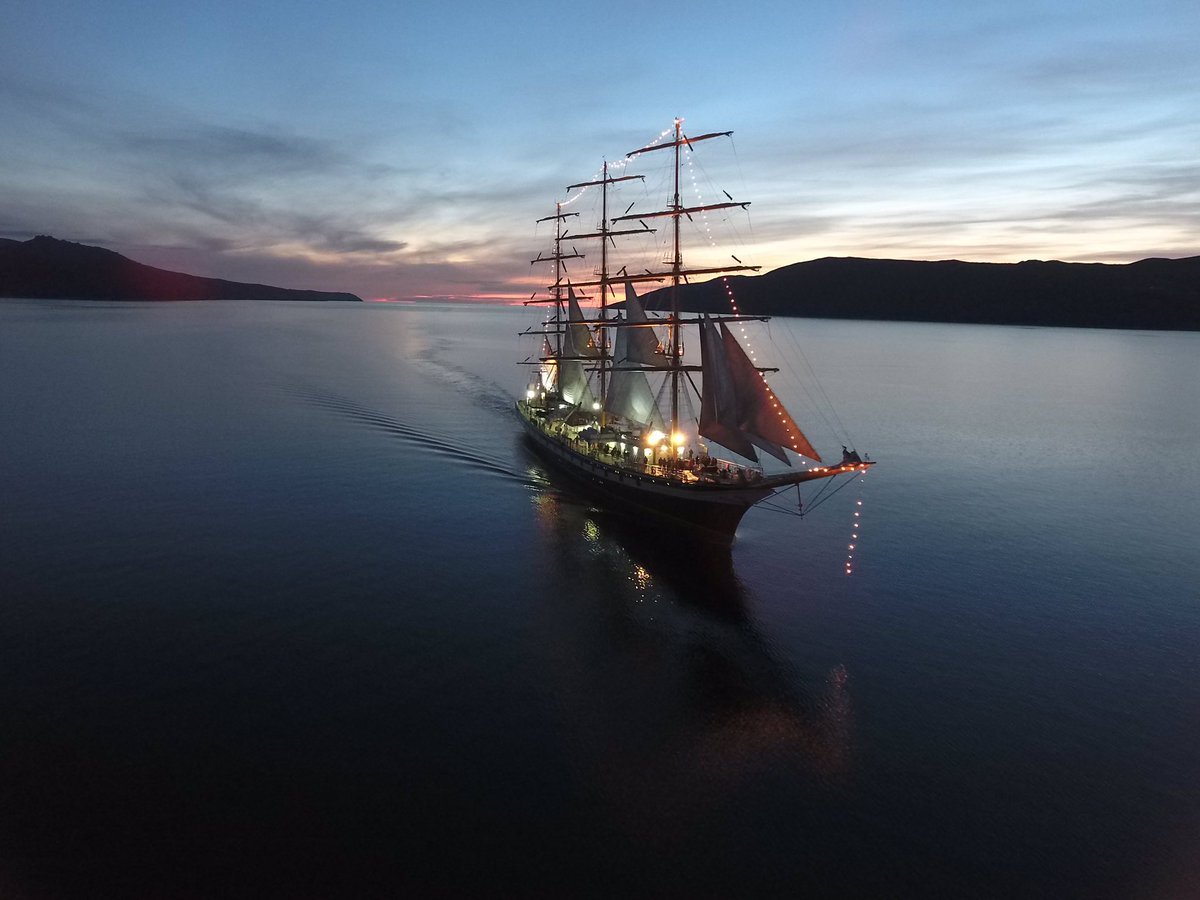 Парусник в Магадане