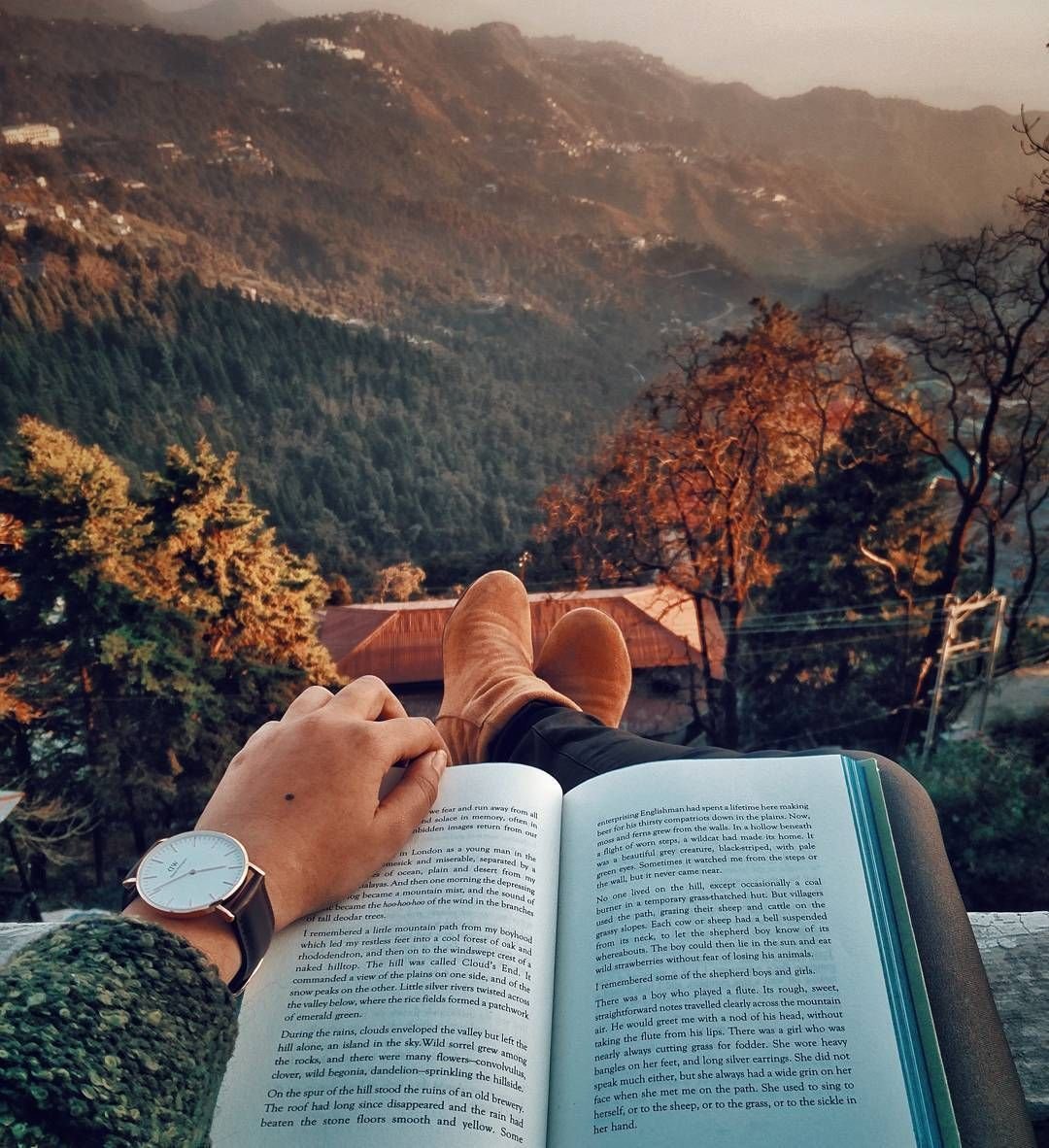 Чтение книг