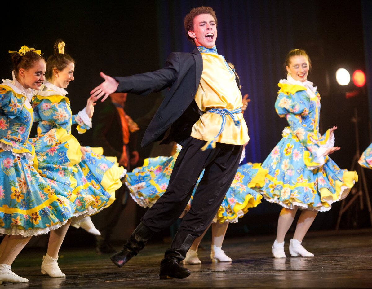 Кадриль ансамбль