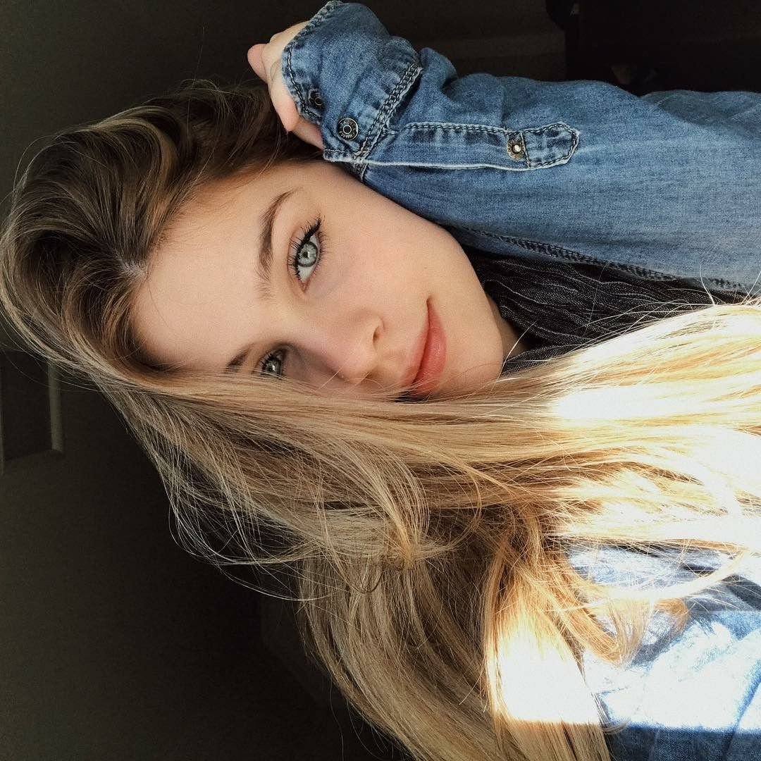 Ксения Козинская журналист