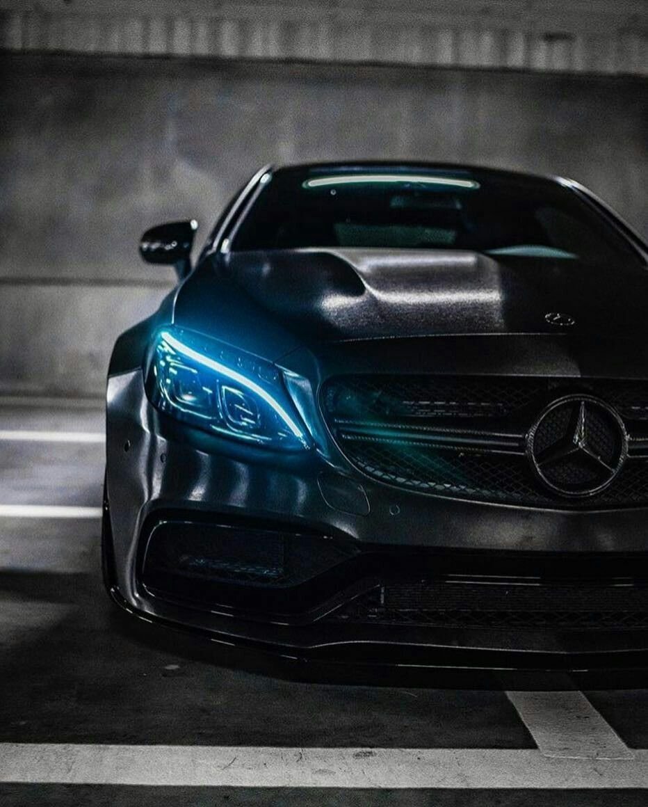 Мерседес c63 2012