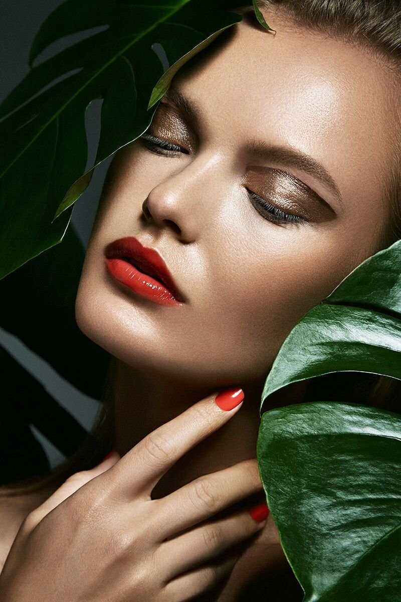 Косметика для женщин