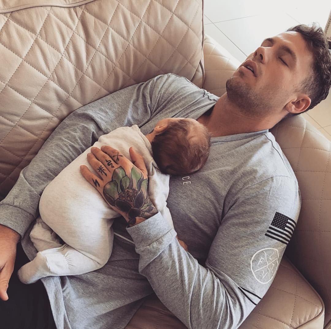 Милые дети с папами