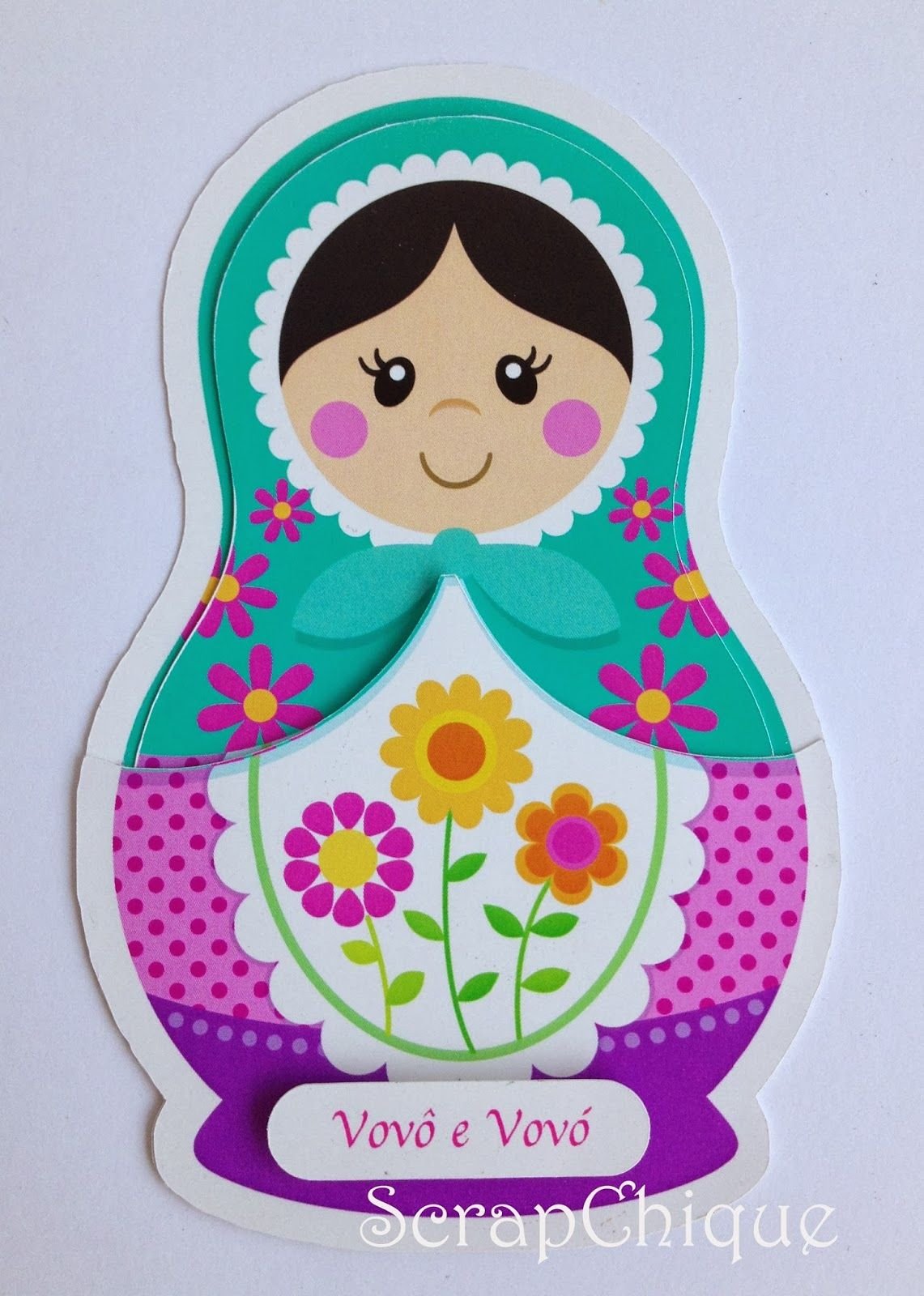 Орнамент в силуэт матрешке