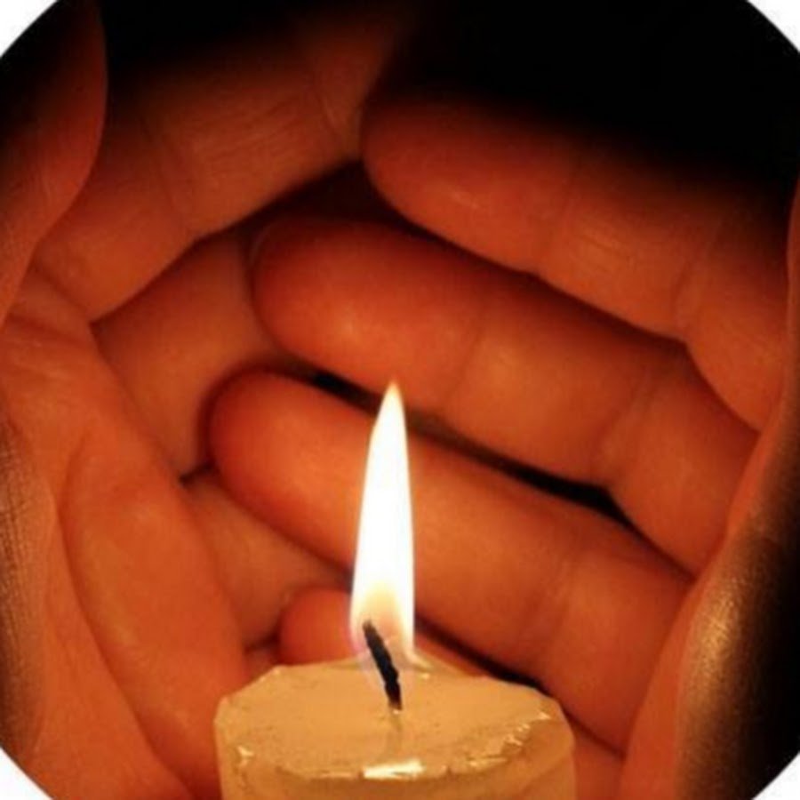 Горящая свеча