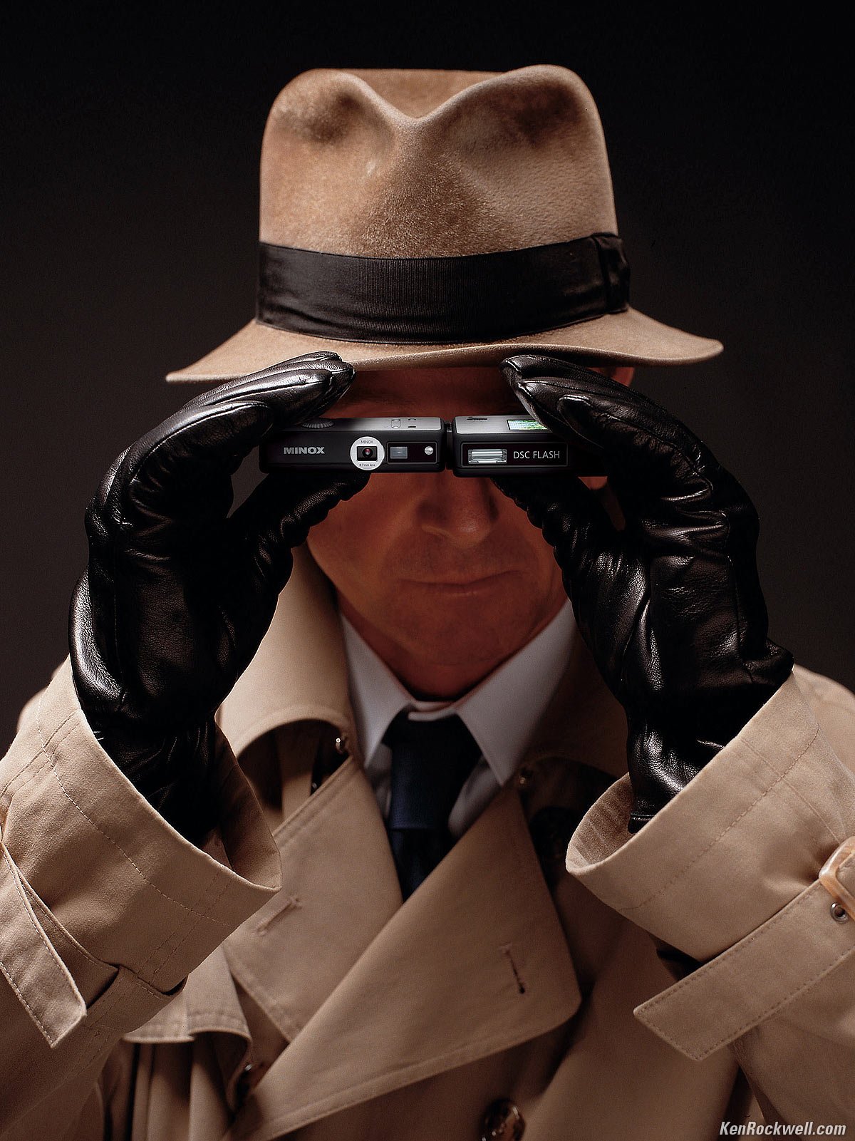 Разведчики и шпионы