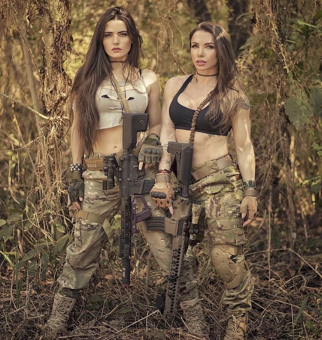 Анна Варга страйкболистка