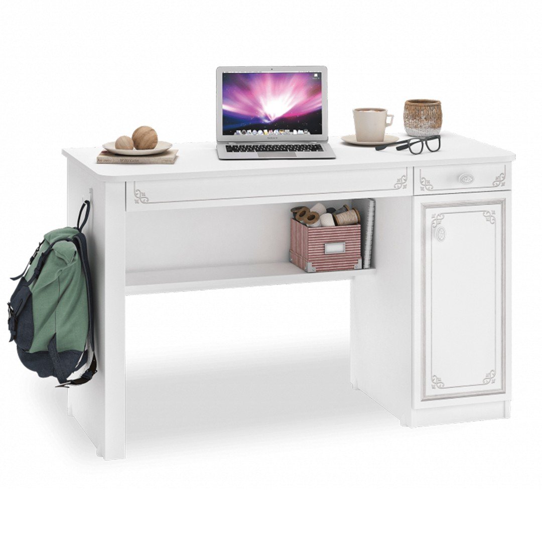 Стол письменный деревянный