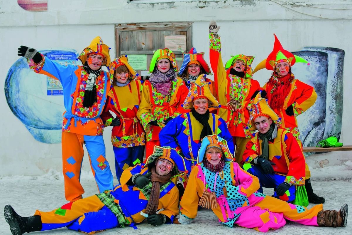 Тантамарески в народном стиле