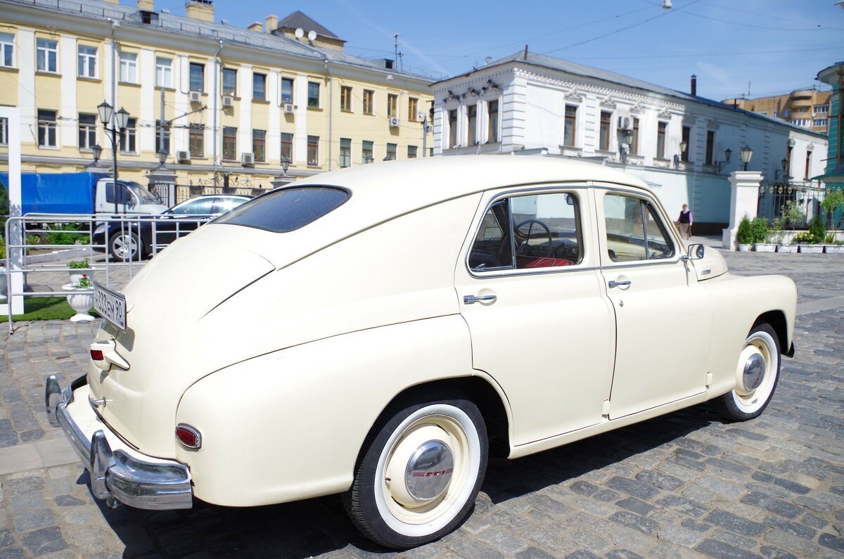 ГАЗ победа спереди