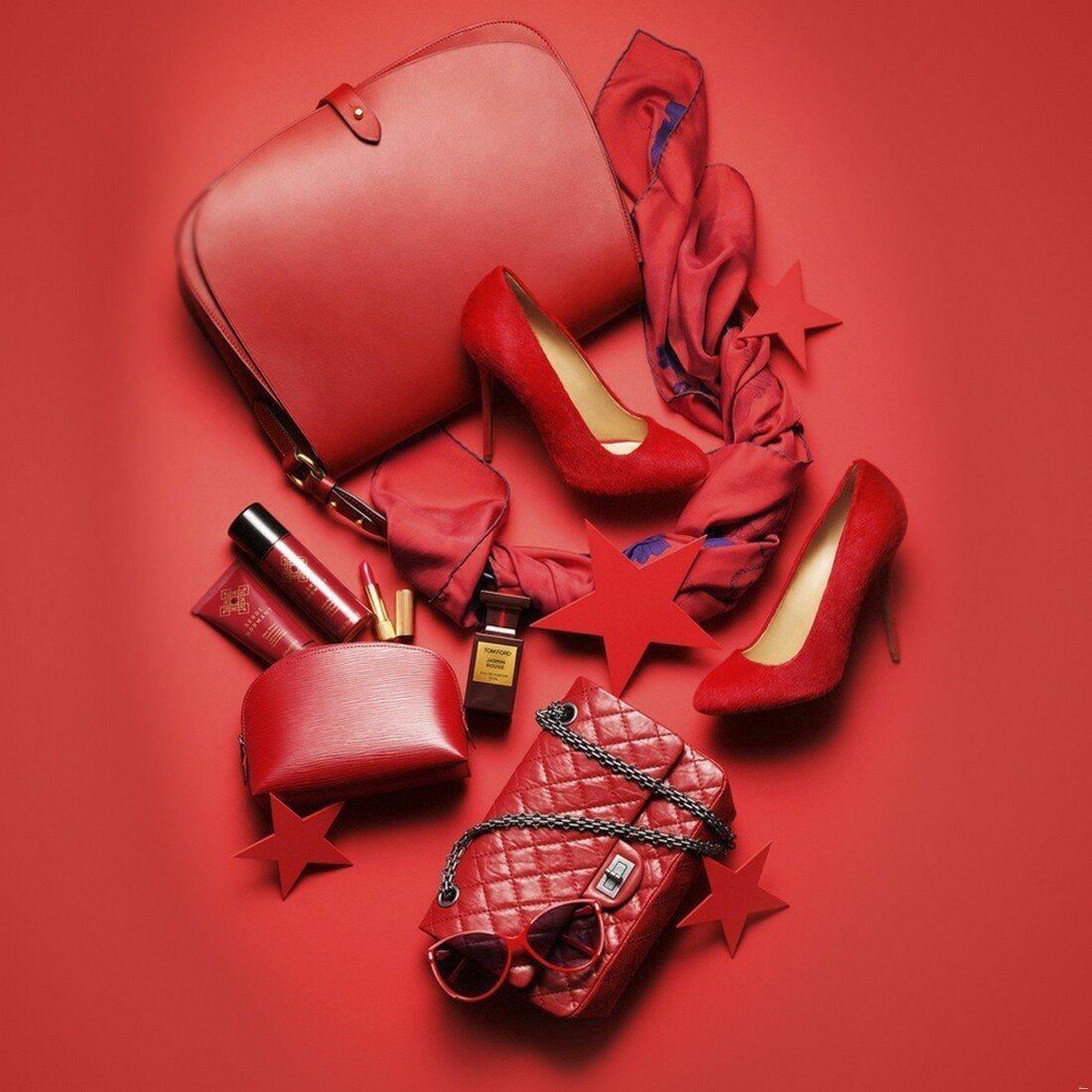 Ананасы фон