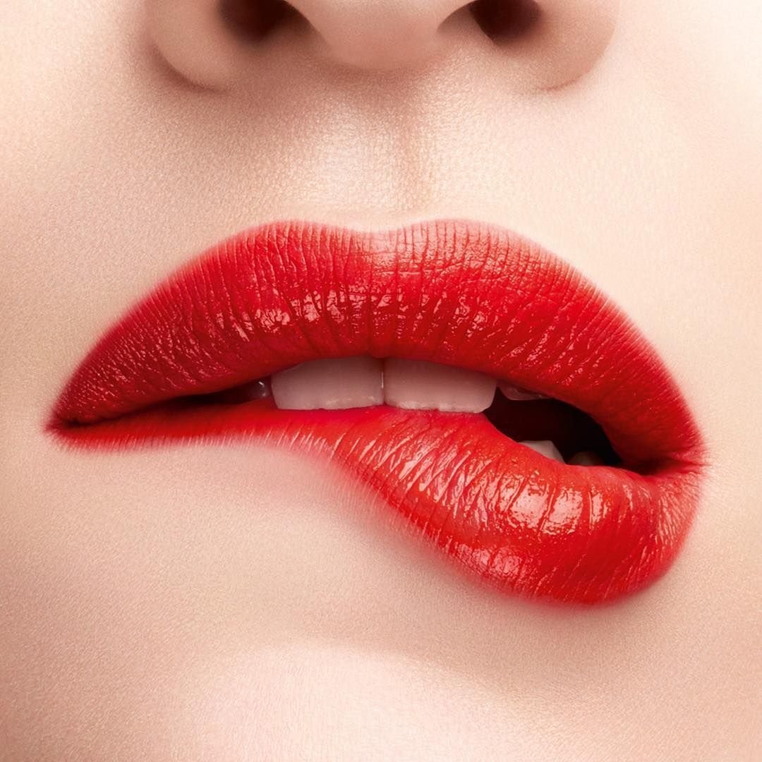 Красивые губы