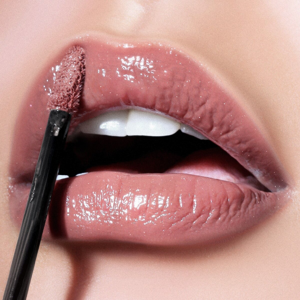 Карамельный цвет помады