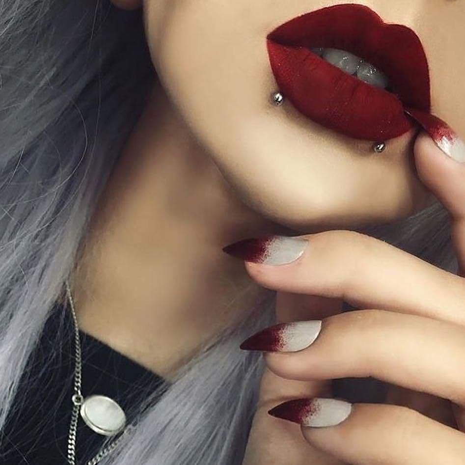 Накаченные губки красивые