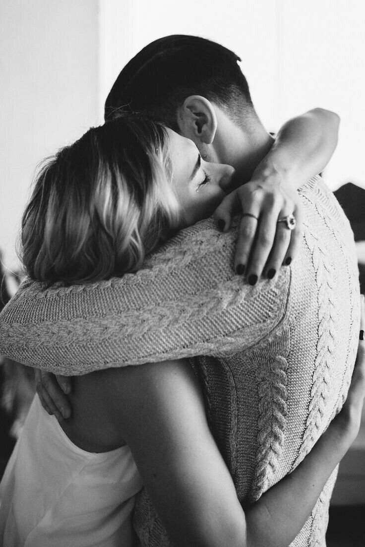 Объятия влюбленных