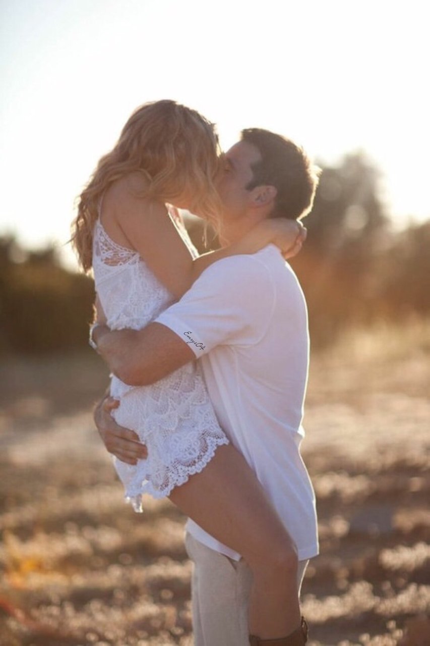 В нежных объятьях