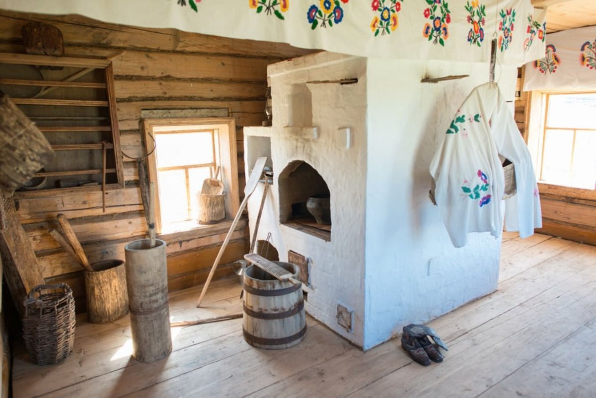 Традиционная русская изба с печью