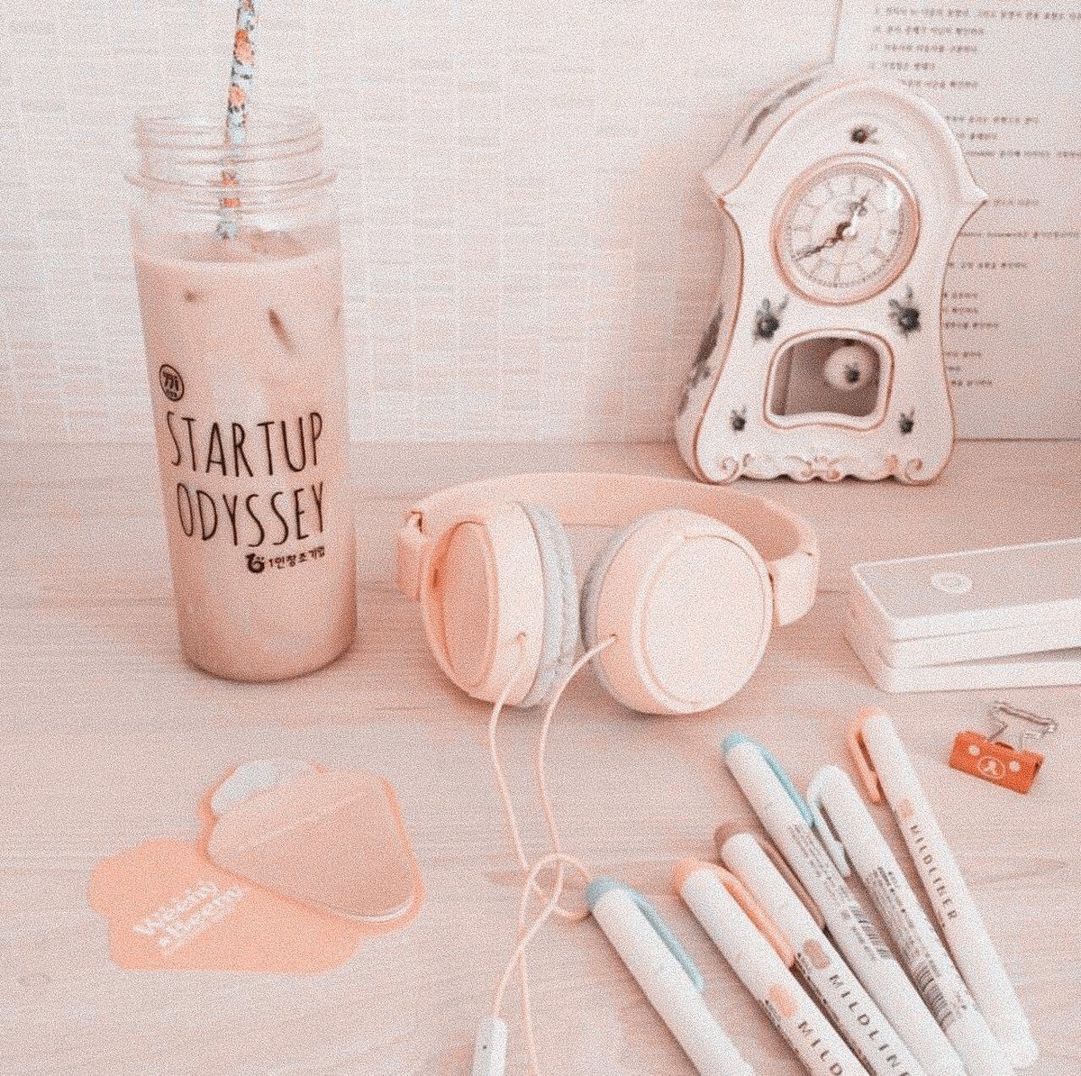 Вещи в пастельных тонах