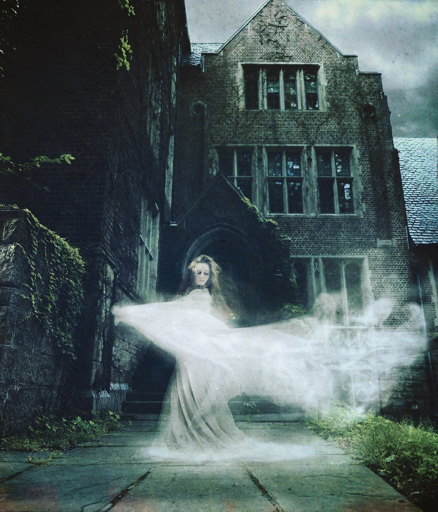 Мистика призраки