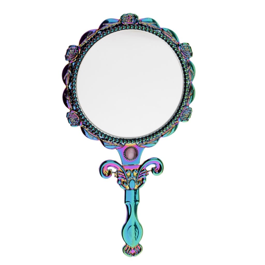 Красивое зеркало с ручкой