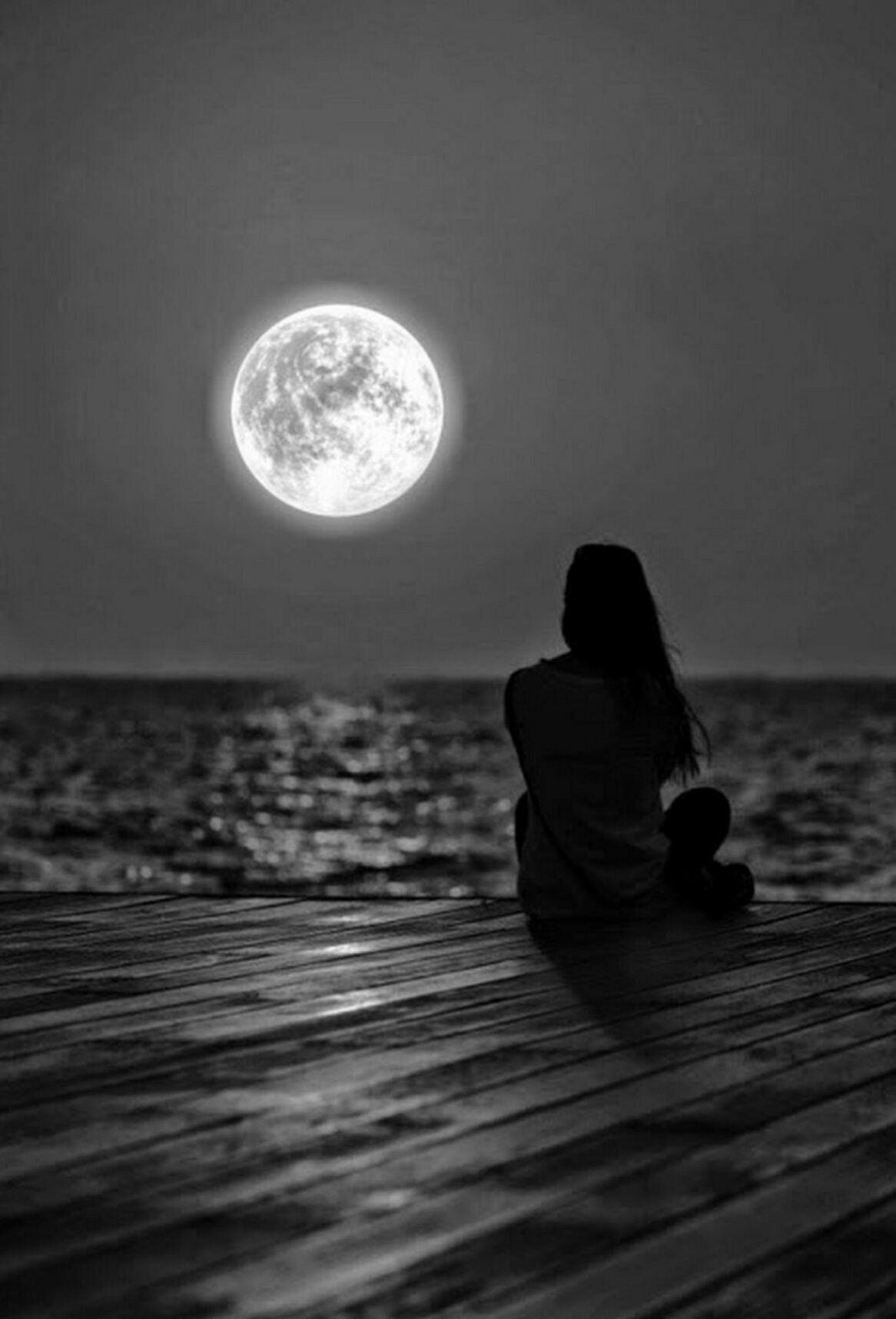 Луна одиночество