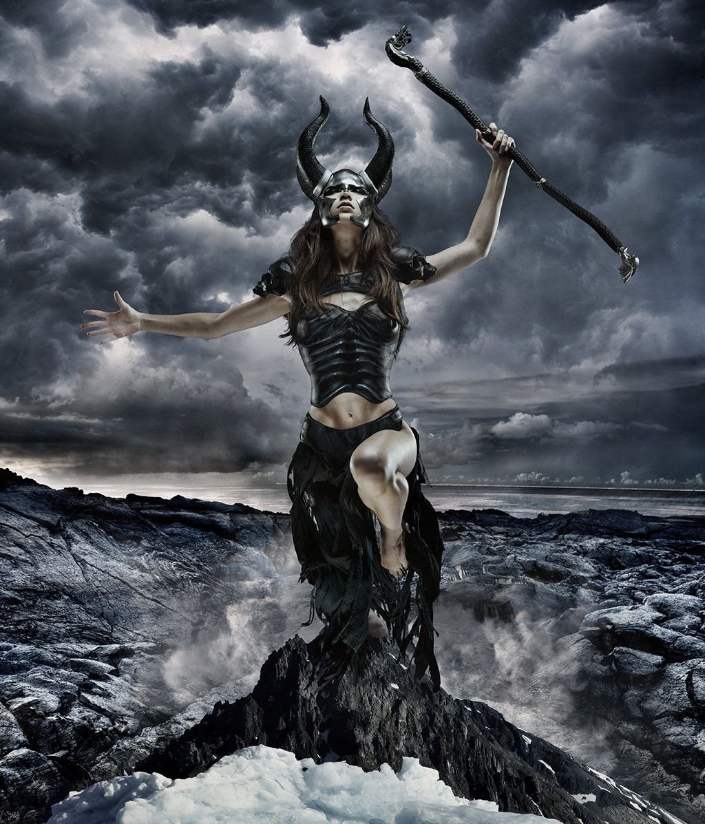 Девушки Варги