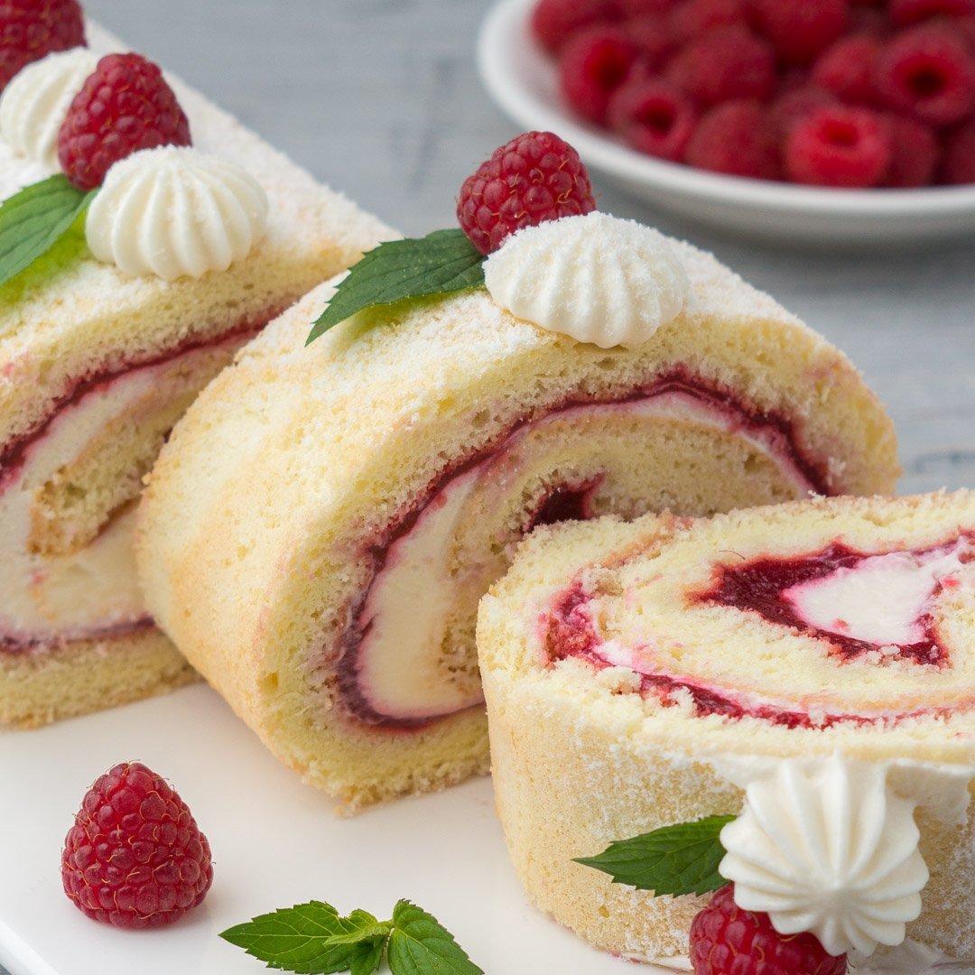 Рулет бисквитный