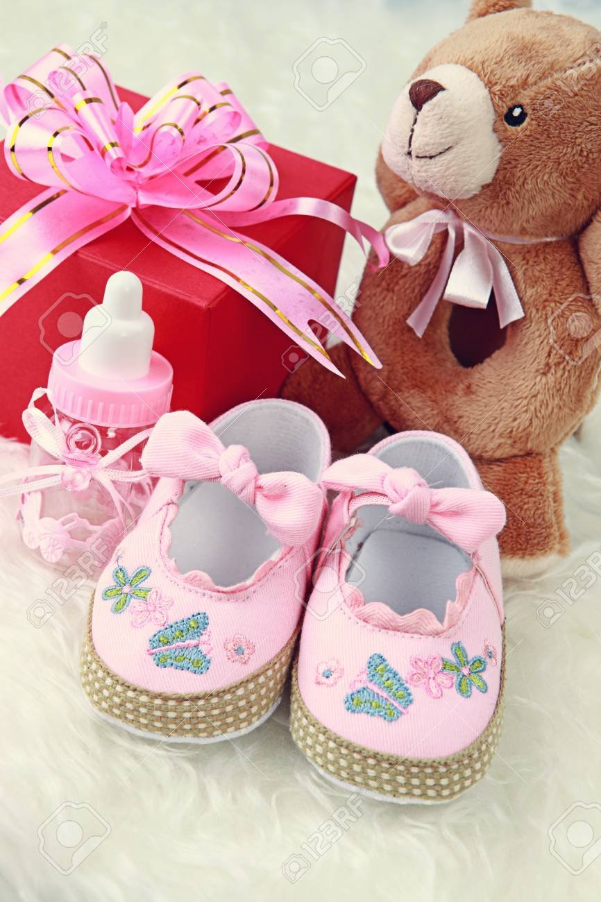 Розовые пинетки