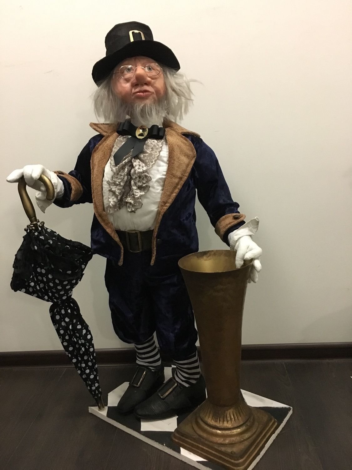 Лукойе добрых снов с Лукойе зонтиком