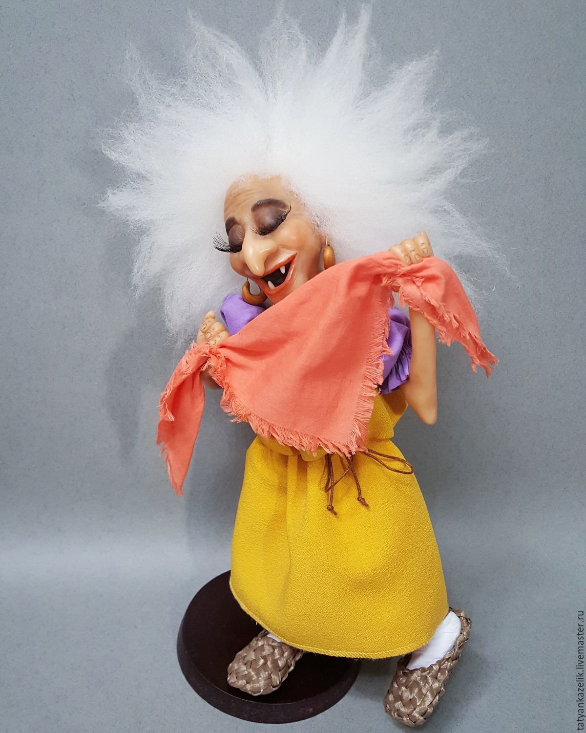 Летучий корабль бабка Ешка