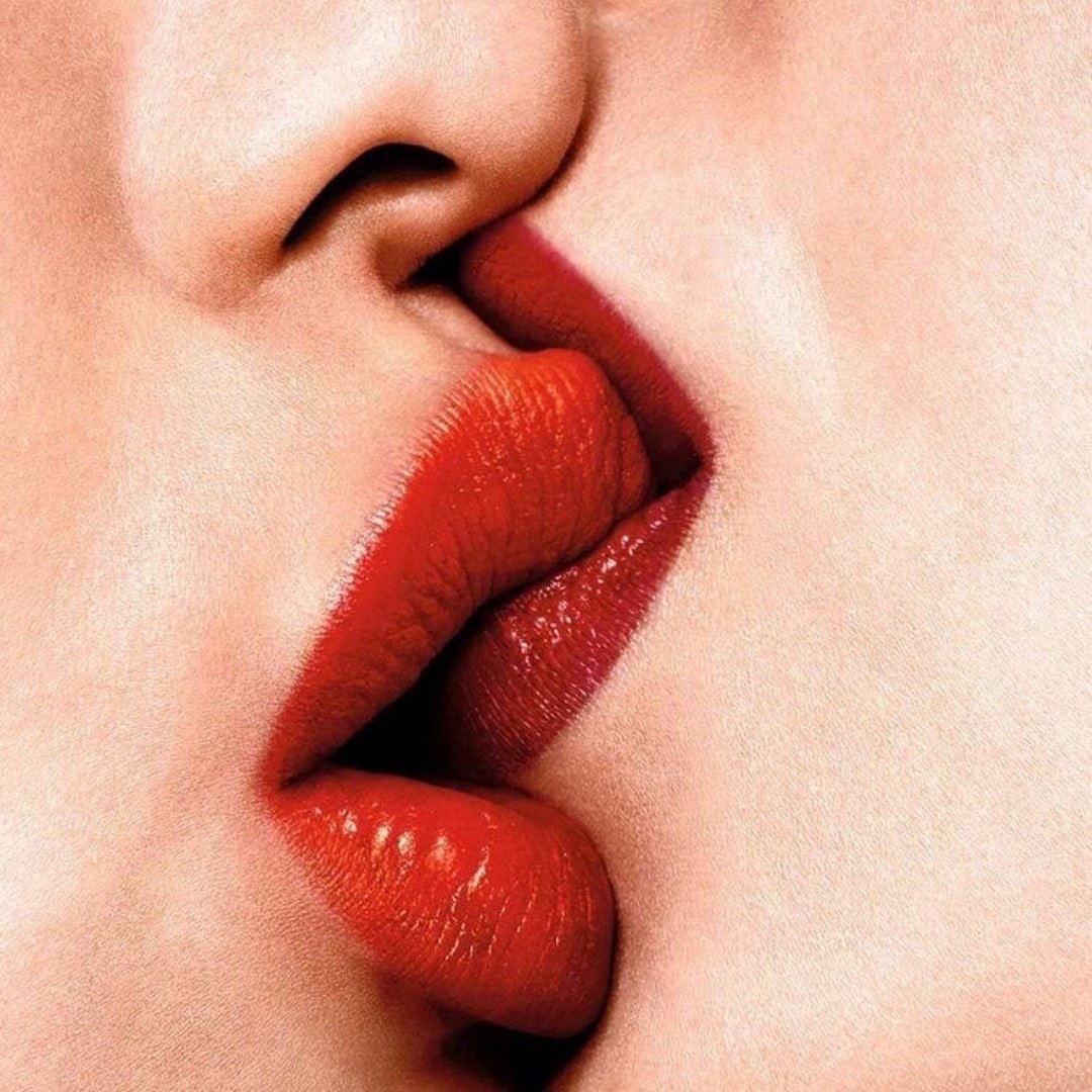 Поцелуи чмоки воздушные