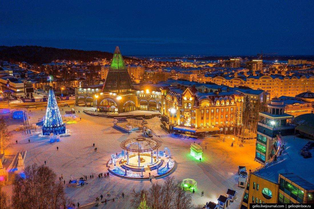 Площадь Ханты-Мансийска