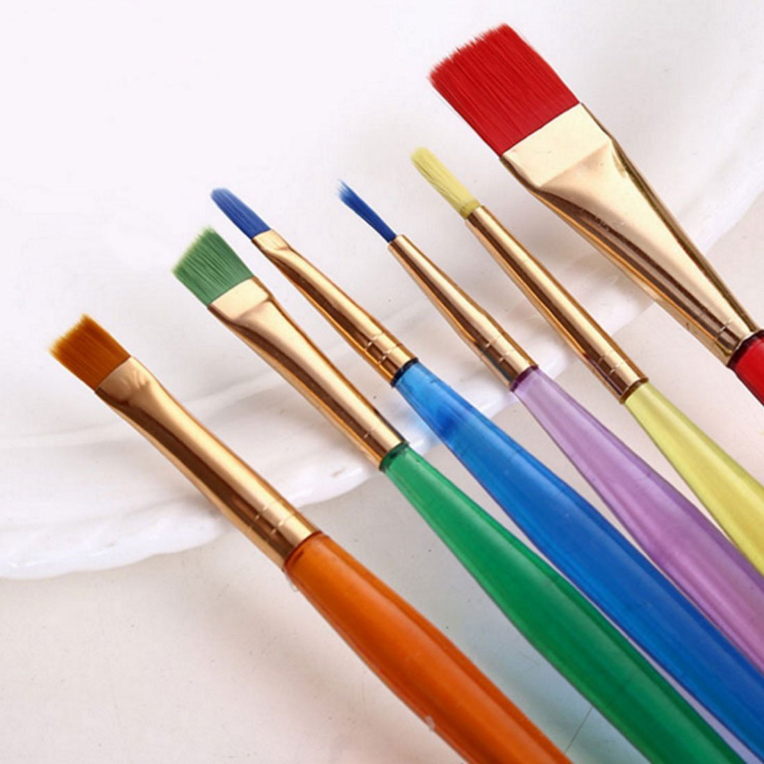 Краски с кисточкой