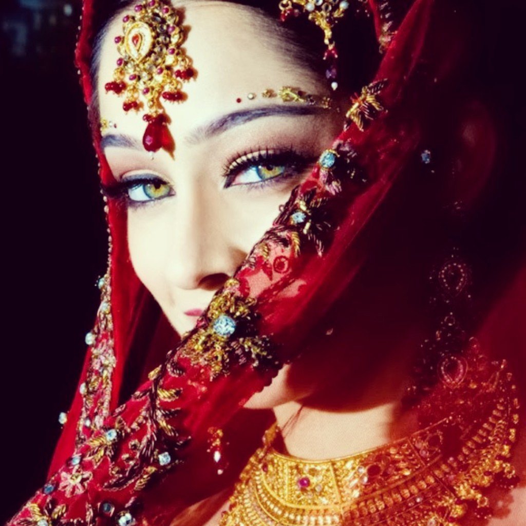 Лица восточных красавиц