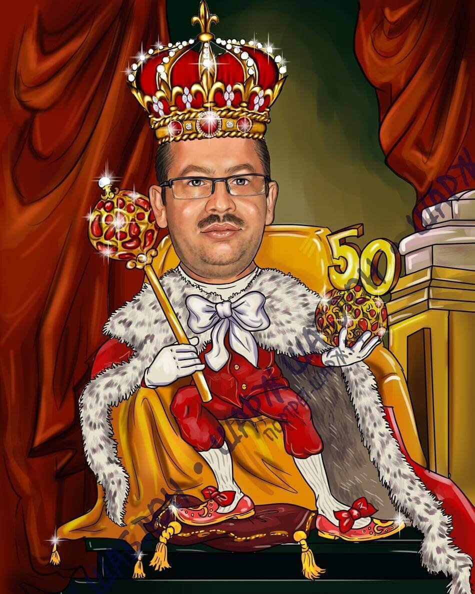 Голый мужчина в короне