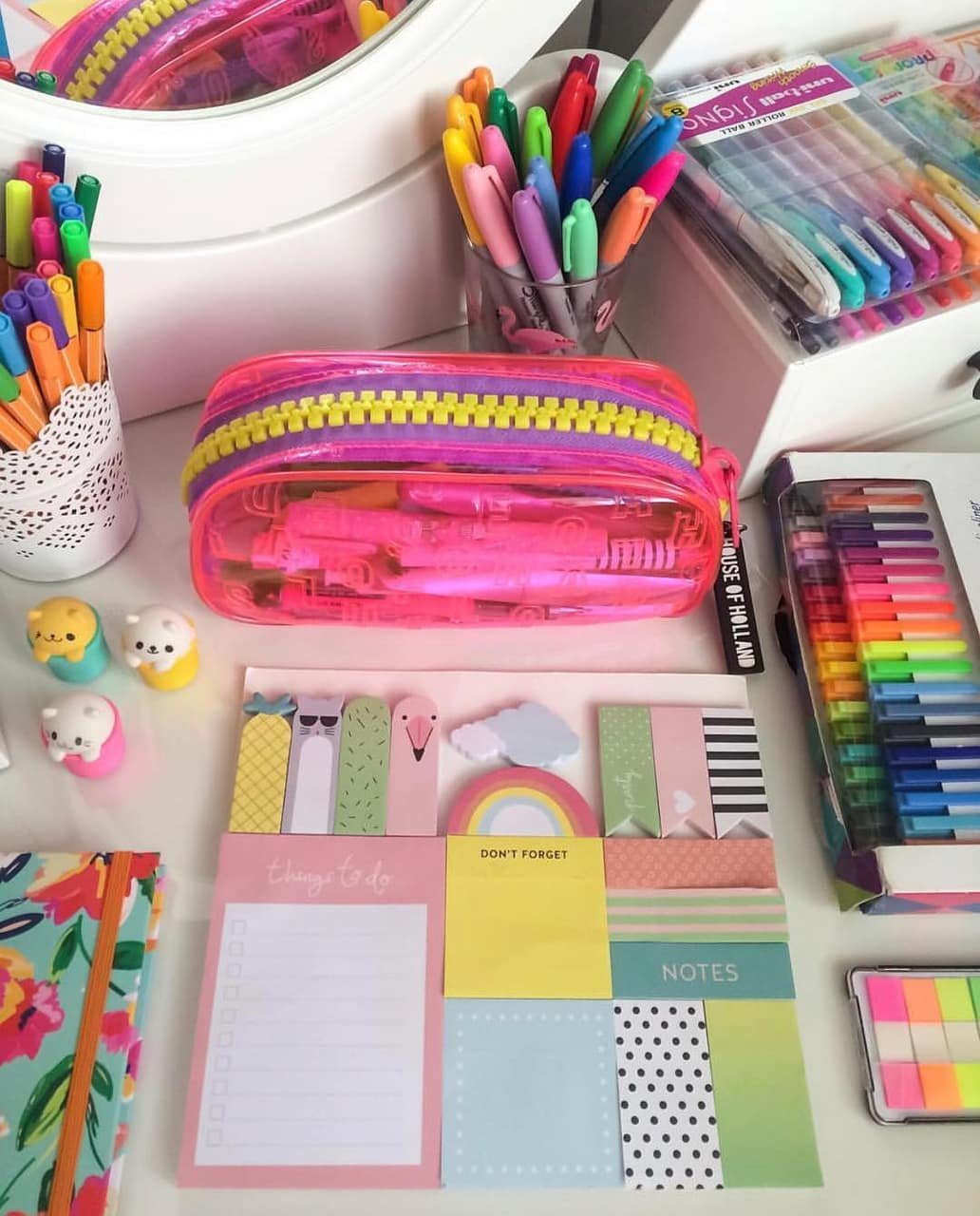 Современная канцелярия для школы