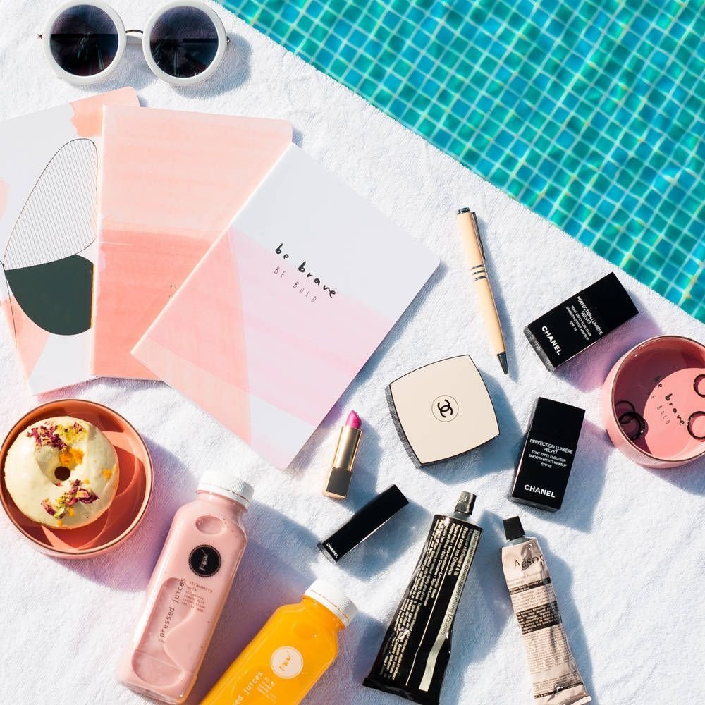 Красивая раскладка канцелярии