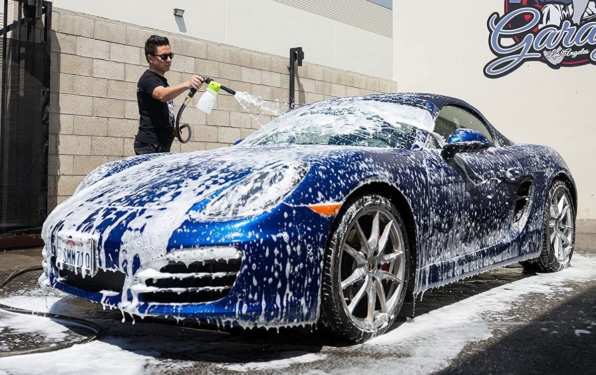 Детейлинг девушки