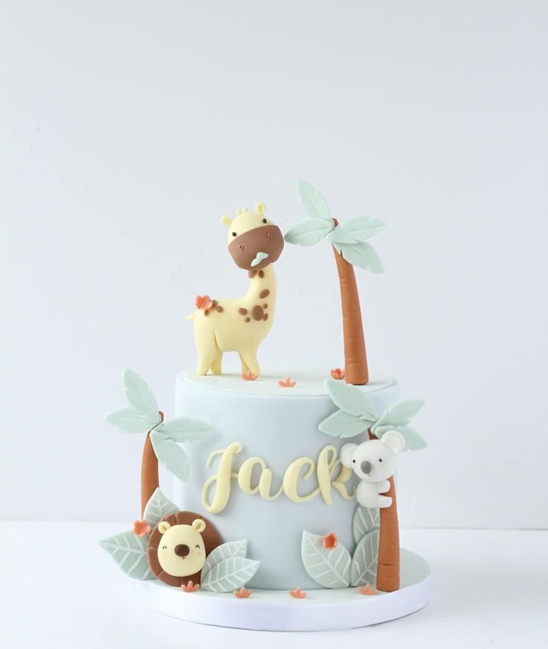 Торт с альпакой для девочки