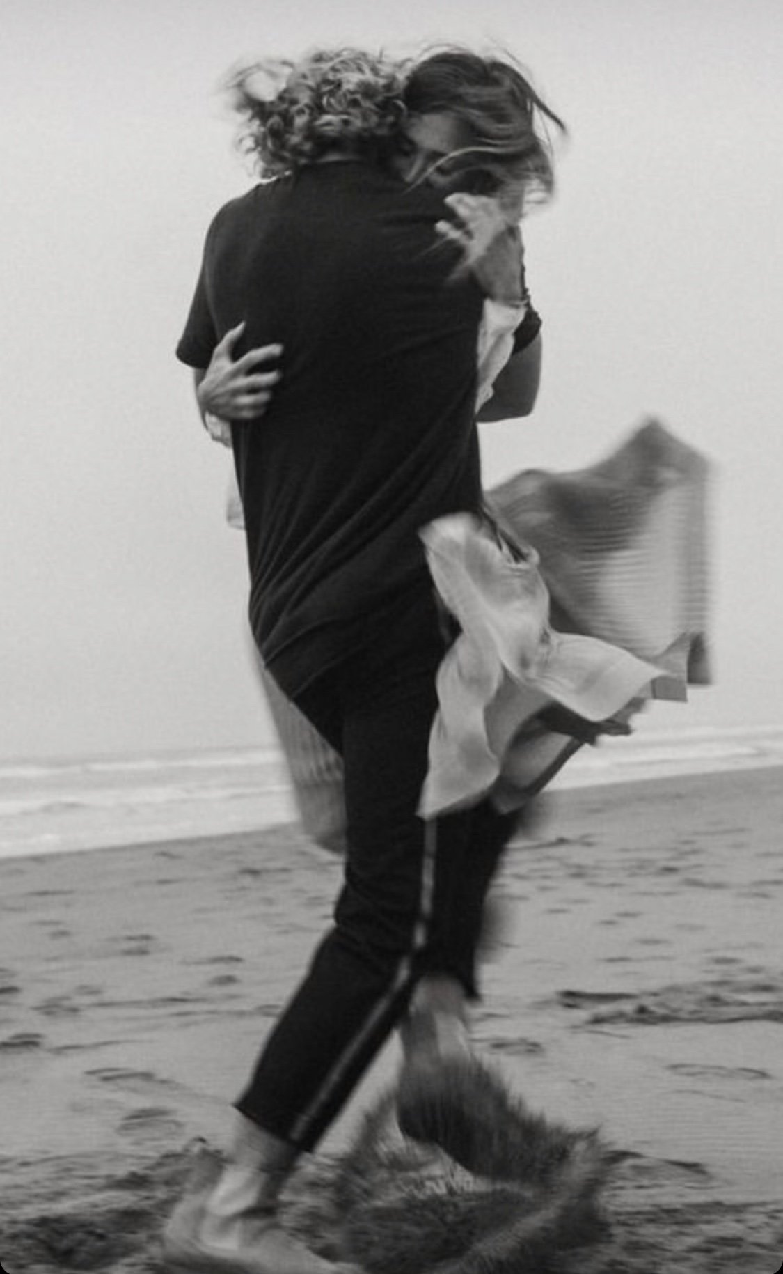 Случайных встреч не бывает каждый человек