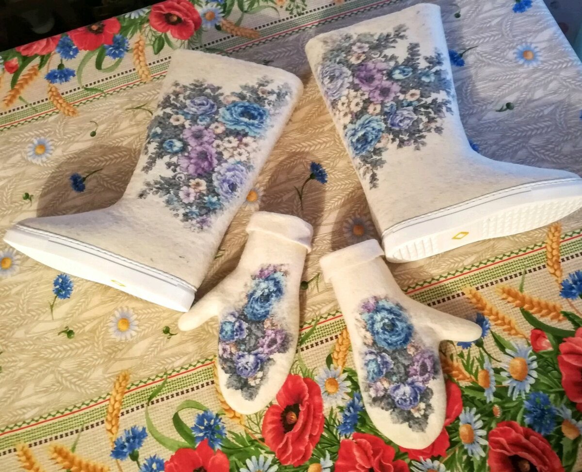 Валенки зимой