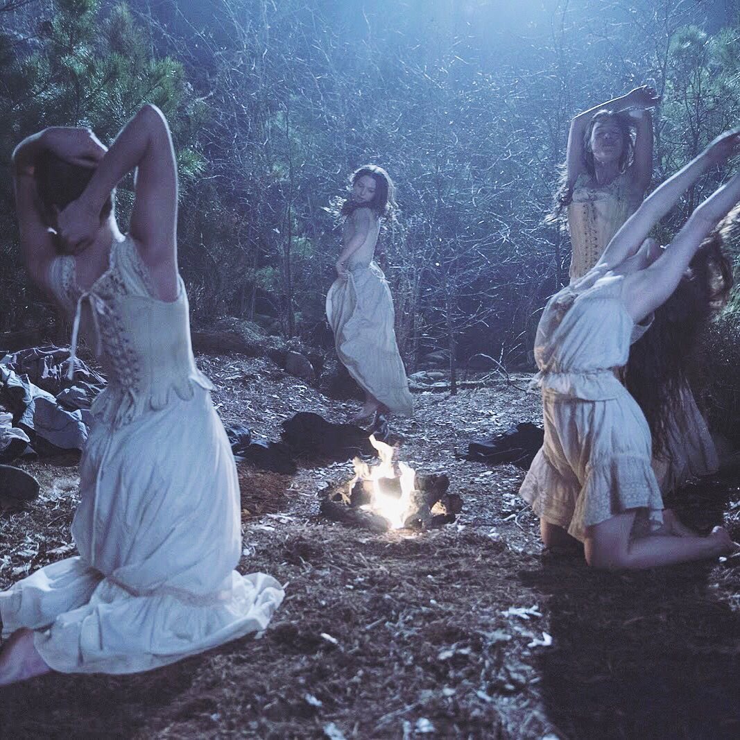 Хэллоуин шабаш ведьм