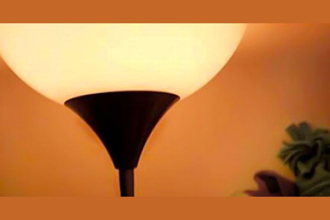 Картина Рене Магритта «вероломство образов»