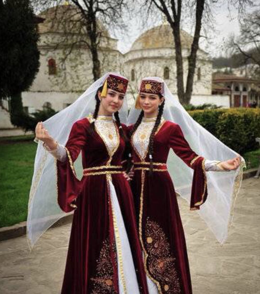 Национальный национальный костюм Татаров