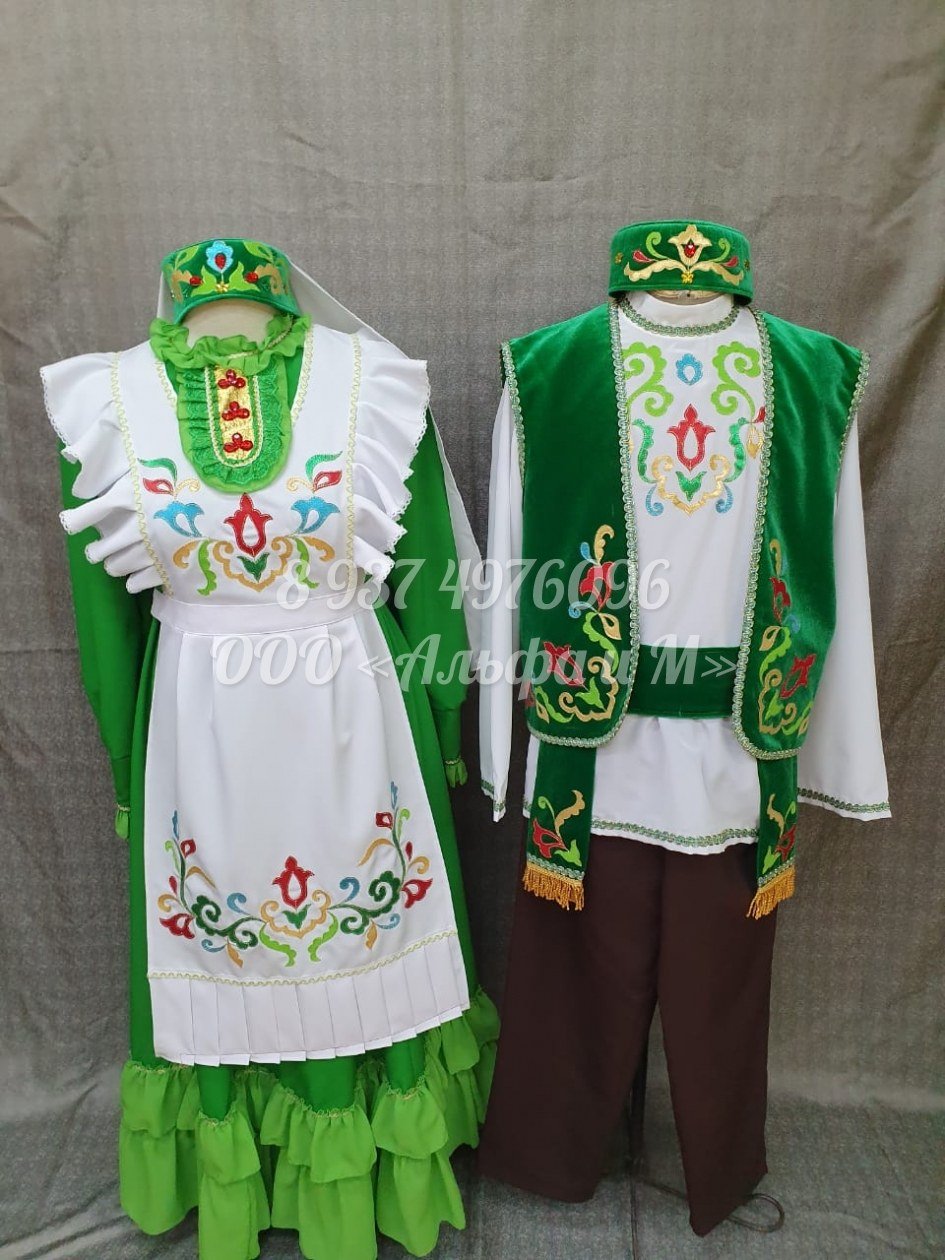 Татарочка в национальном костюме