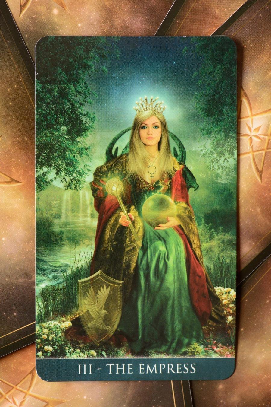 Таро Императрица 111